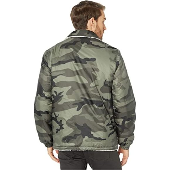 UGG Men's Mace Reversible Sherpa Jacket - Picture 4 of 6